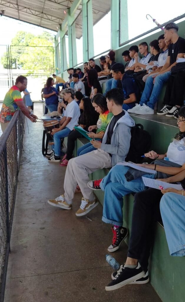 marcelo--628x1024 AÇÃO CULTURAL O MARABAIXO VEM À ESCOLA