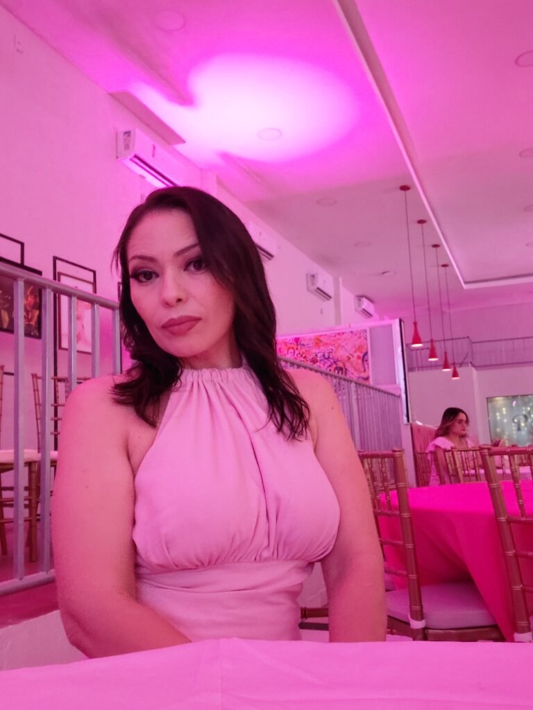 20251031_180208-768x1024 Chá Rosa reúne mais de 250 mulheres em Santana e arrecada 603 kg de alimentos para famílias em vulnerabilidade