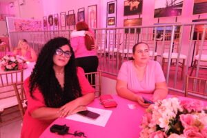 DSCF3188-300x200 Chá Rosa reúne mais de 250 mulheres em Santana e arrecada 603 kg de alimentos para famílias em vulnerabilidade