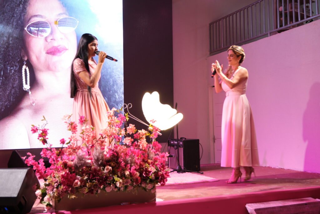 DSCF3215-1024x683 Chá Rosa reúne mais de 250 mulheres em Santana e arrecada 603 kg de alimentos para famílias em vulnerabilidade