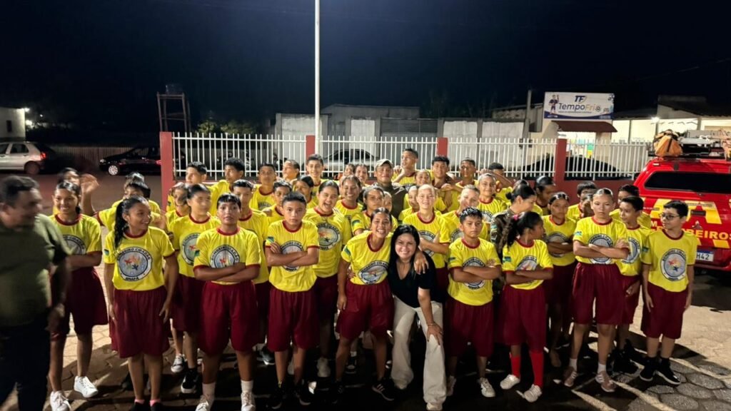 WhatsApp-Image-2025-12-08-at-12.48.06.jpegwwwww-1024x576 A Embaixadora do Turismo em Porto Grande