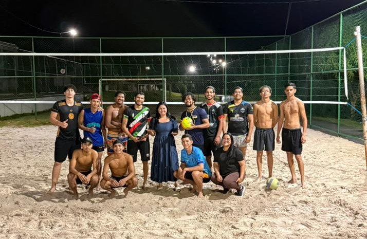 WhatsApp-Image-2025-12-08-at-12.49.30.jpegsasss.jpegfgr A Embaixadora do Turismo em Porto Grande