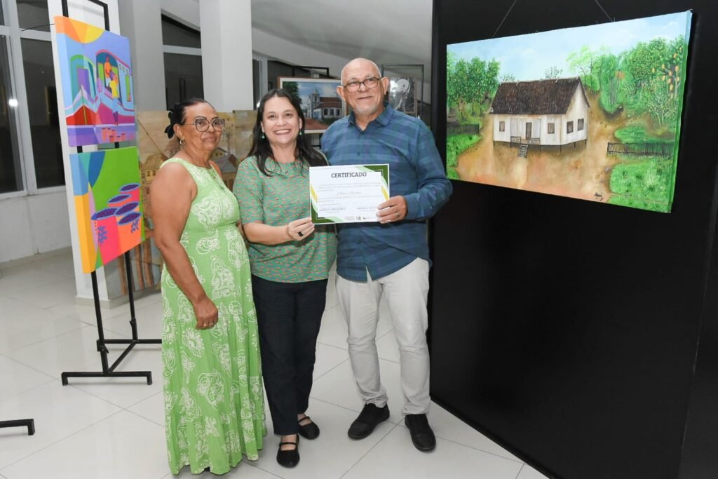 WhatsApp-Image-2026-06-01-at-13.08.36-1024x683 AMAZÔNIA EM TRAÇOS ENTRA PARA A HISTÓRIA E REÚNE MAIS DE 60 ARTISTAS EM MACAPÁ E SANTANA