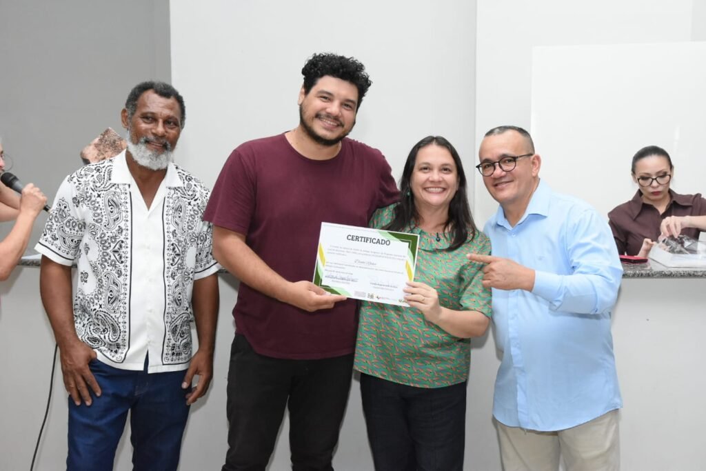 WhatsApp-Image-2026-06-01-at-13.09.03DRE-1024x683 AMAZÔNIA EM TRAÇOS ENTRA PARA A HISTÓRIA E REÚNE MAIS DE 60 ARTISTAS EM MACAPÁ E SANTANA